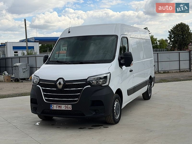 Renault Master 2023