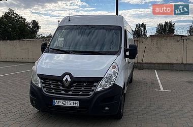 Вантажний фургон Renault Master 2017 в Запоріжжі