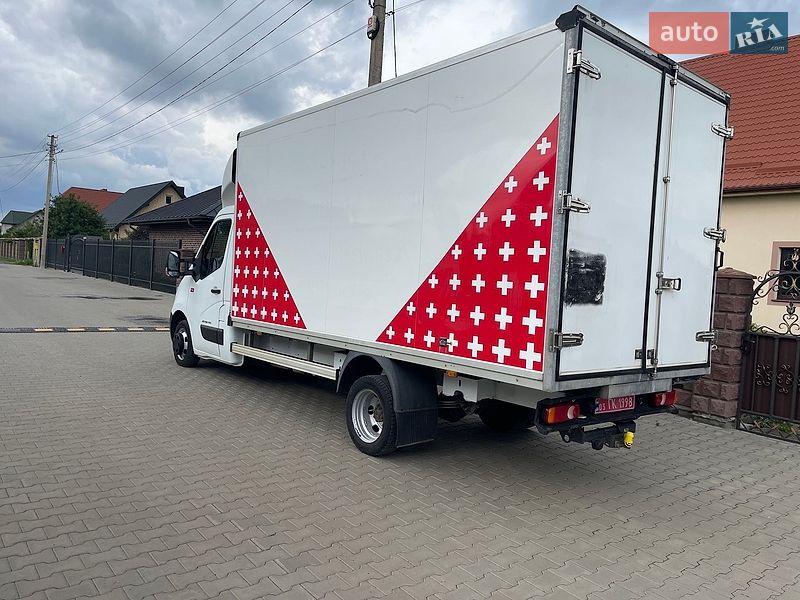 Вантажний фургон Renault Master 2017 в Луцьку