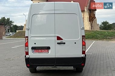 Грузовой фургон Renault Master 2015 в Тернополе
