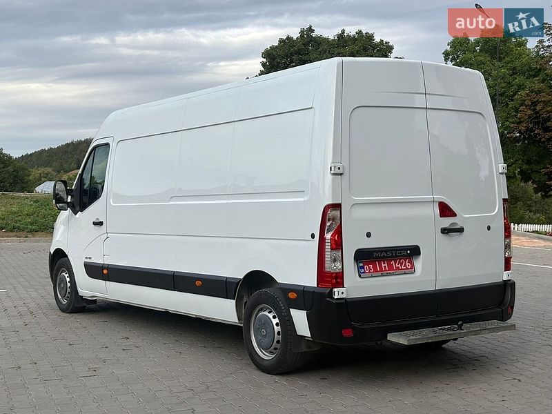 Грузовой фургон Renault Master 2015 в Тернополе