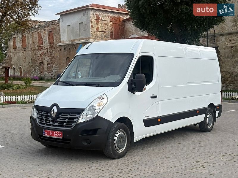 Грузовой фургон Renault Master 2015 в Тернополе