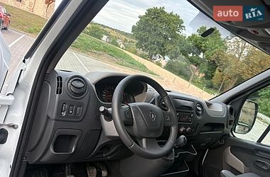 Грузовой фургон Renault Master 2015 в Тернополе