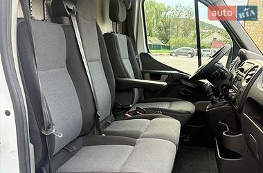 Грузовой фургон Renault Master 2015 в Тернополе