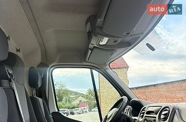 Грузовой фургон Renault Master 2015 в Тернополе