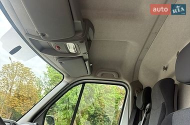 Грузовой фургон Renault Master 2015 в Тернополе