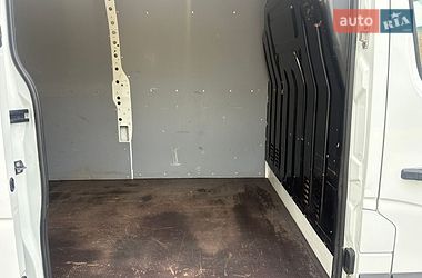 Грузовой фургон Renault Master 2015 в Тернополе