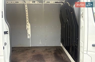 Грузовой фургон Renault Master 2015 в Тернополе