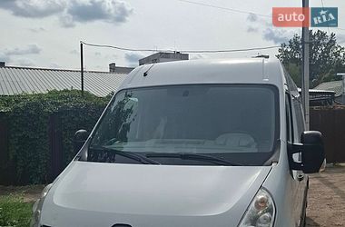 Грузовой фургон Renault Master 2015 в Житомире фото Грузовой фургон Renault Master 2015 в Житомире