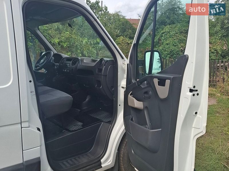 Грузовой фургон Renault Master 2015 в Житомире фото 15 Грузовой фургон Renault Master 2015 в Житомире