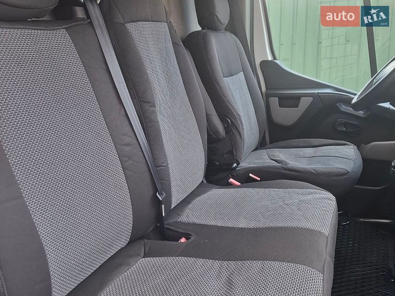Грузовой фургон Renault Master 2015 в Житомире фото 24 Грузовой фургон Renault Master 2015 в Житомире