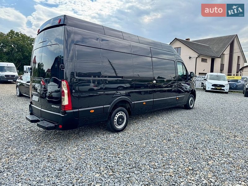 Грузовой фургон Renault Master 2016 в Черновцах