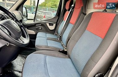 Грузовой фургон Renault Master 2016 в Черновцах