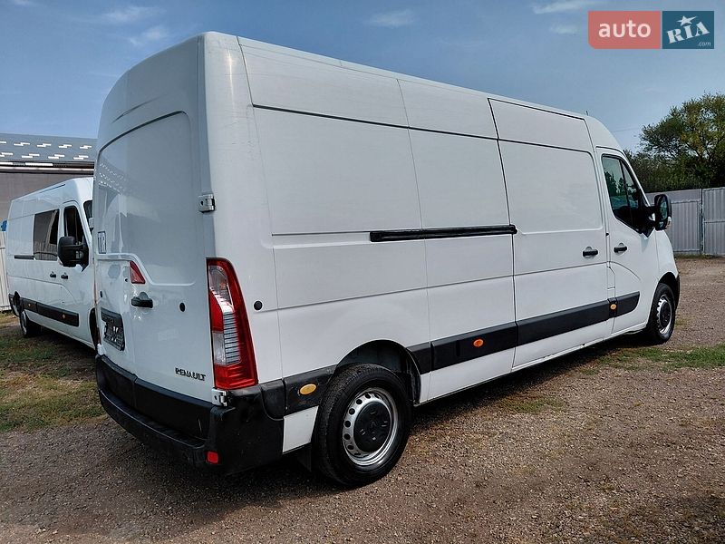 Вантажний фургон Renault Master 2018 в Івано-Франківську