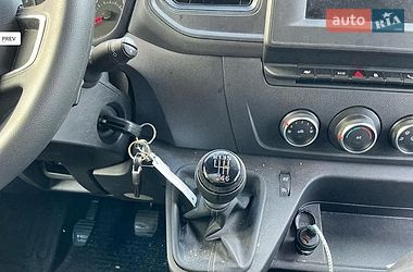 Вантажний фургон Renault Master 2023 в Львові