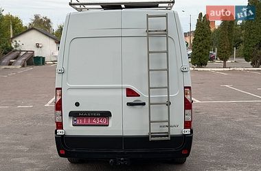 Вантажний фургон Renault Master 2017 в Дубні