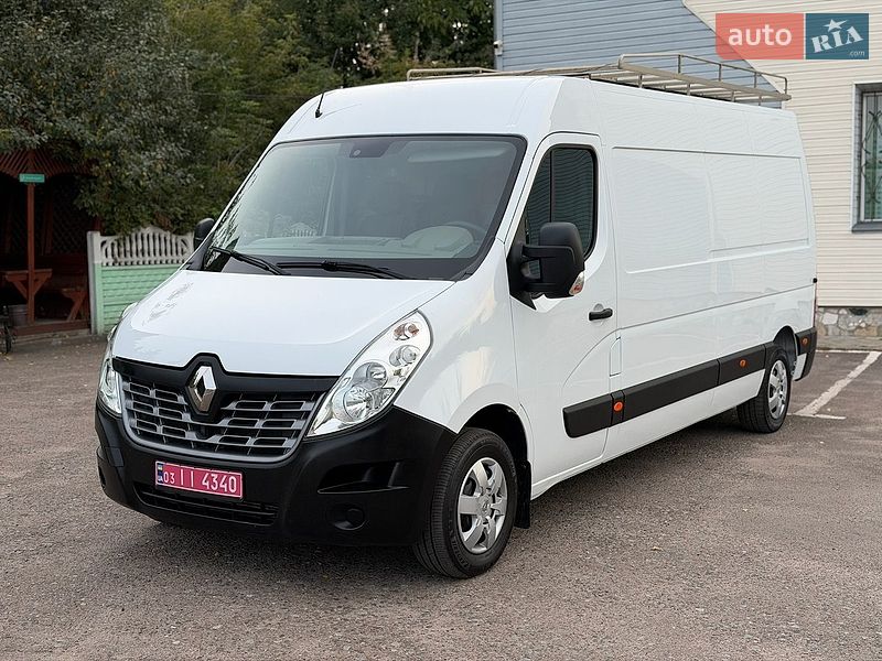 Вантажний фургон Renault Master 2017 в Дубні