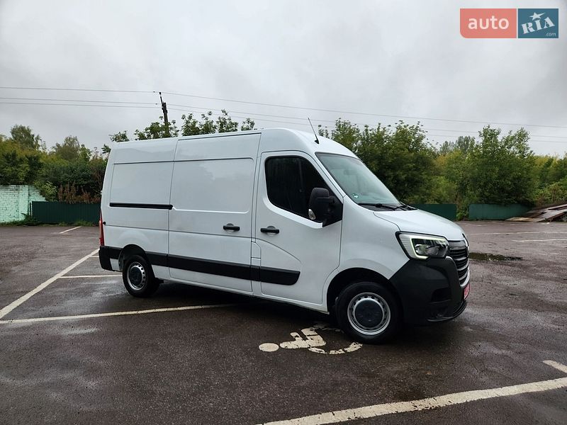 Грузовой фургон Renault Master 2022 в Дубно