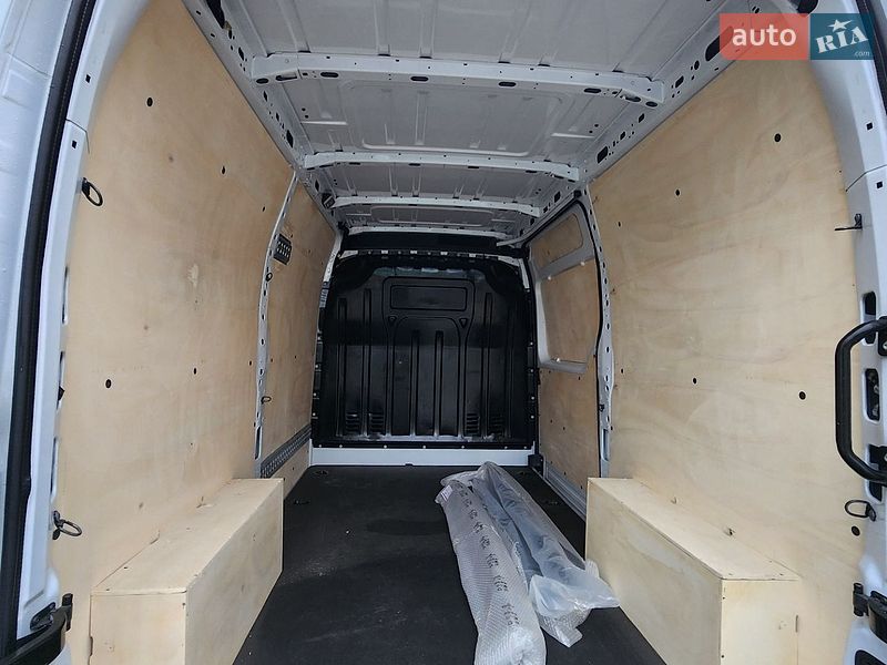 Грузовой фургон Renault Master 2022 в Дубно