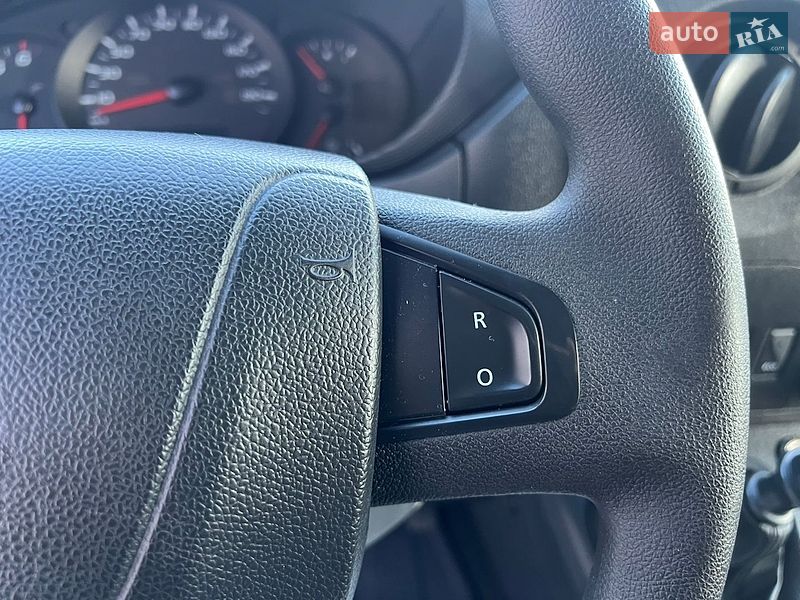 Грузовой фургон Renault Master 2018 в Бердичеве