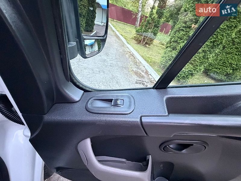 Рефрижератор Renault Master 2016 в Рівному