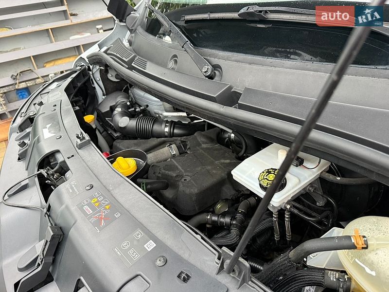 Грузопассажирский фургон Renault Master 2021 в Дубно