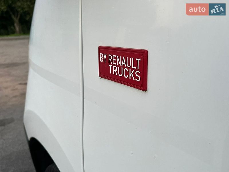 Эвакуатор Renault Master 2018 в Житомире фото 12 Эвакуатор Renault Master 2018 в Житомире