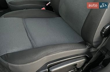 Эвакуатор Renault Master 2018 в Житомире фото 22 Эвакуатор Renault Master 2018 в Житомире
