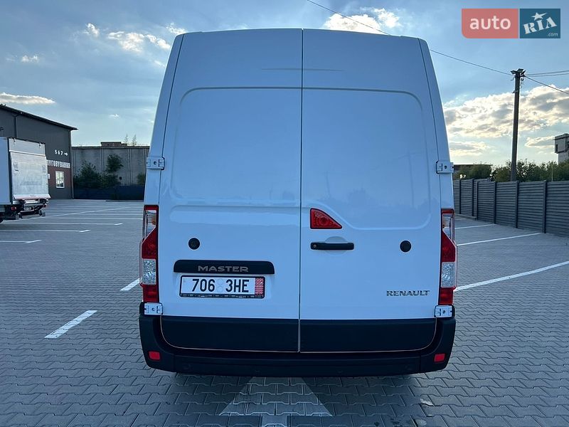 Вантажний фургон Renault Master 2021 в Дубні