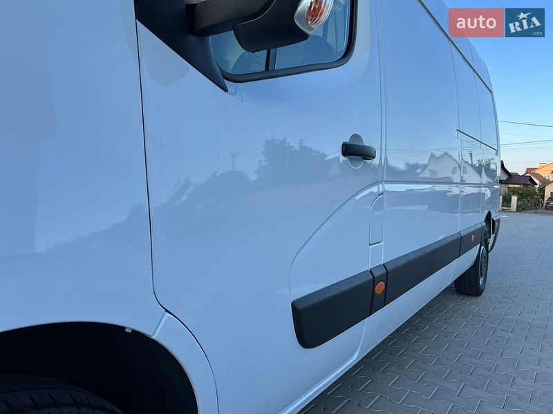 Вантажний фургон Renault Master 2021 в Дубні