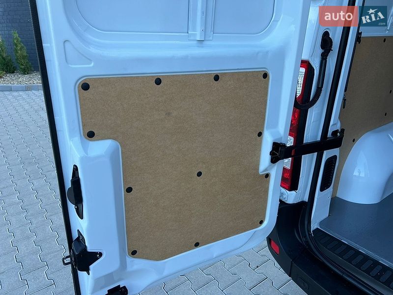 Вантажний фургон Renault Master 2021 в Дубні