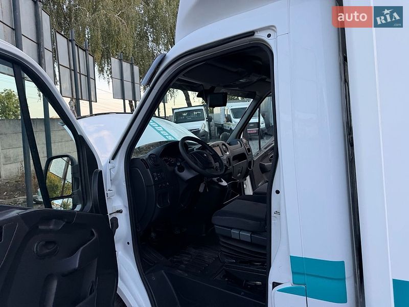 Другие грузовики Renault Master 2019 в Ровно