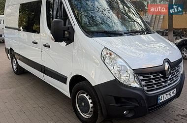 Вантажний фургон Renault Master 2015 в Києві