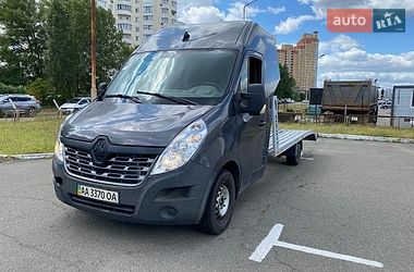 Евакуатор Renault Master 2015 в Києві