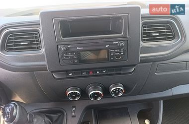 Вантажний фургон Renault Master 2019 в Краснограді