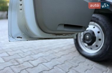 Вантажопасажирський фургон Renault Master 2005 в Хмельницькому