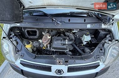 Вантажопасажирський фургон Renault Master 2005 в Хмельницькому