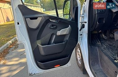 Вантажний фургон Renault Master 2012 в Харкові
