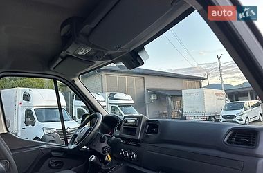 Грузовой фургон Renault Master 2022 в Хусте