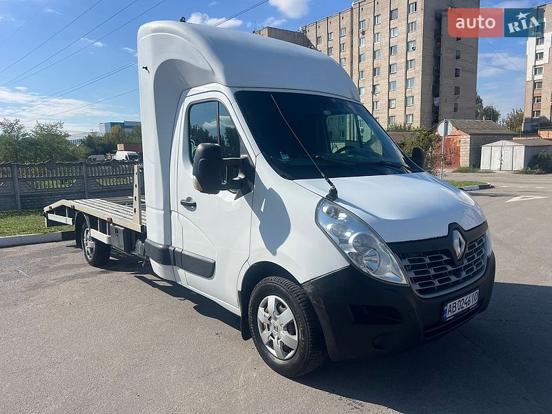 Евакуатор Renault Master 2014 в Вінниці
