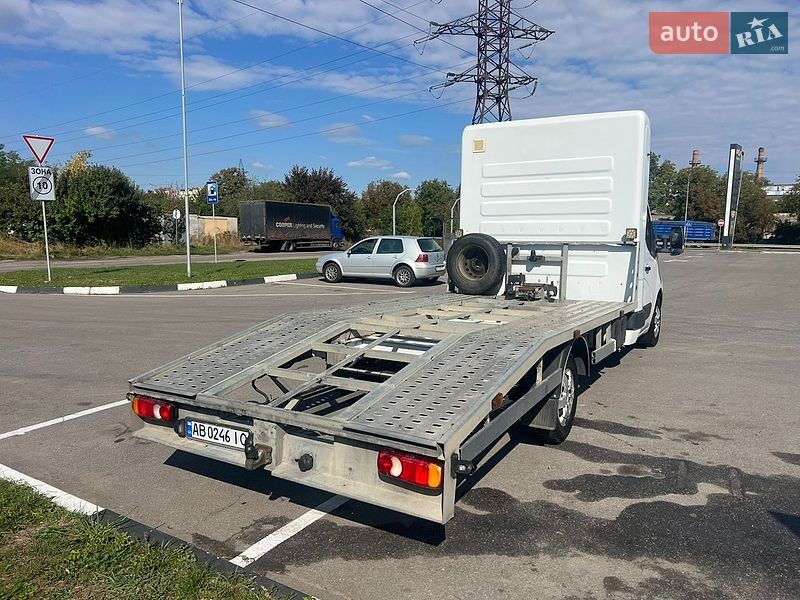 Евакуатор Renault Master 2014 в Вінниці