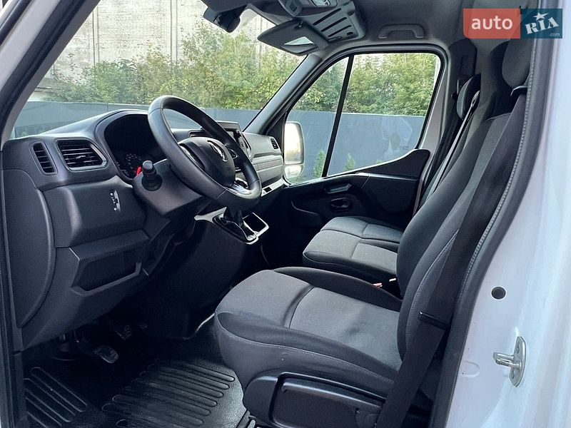 Грузовой фургон Renault Master 2020 в Дубно