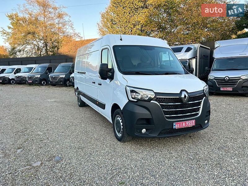 Вантажний фургон Renault Master 2022 в Хусті