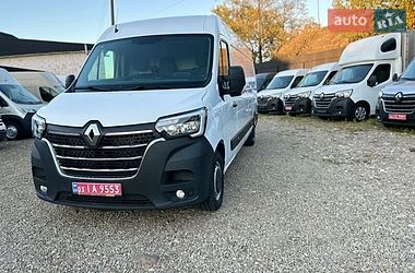 Вантажний фургон Renault Master 2022 в Хусті