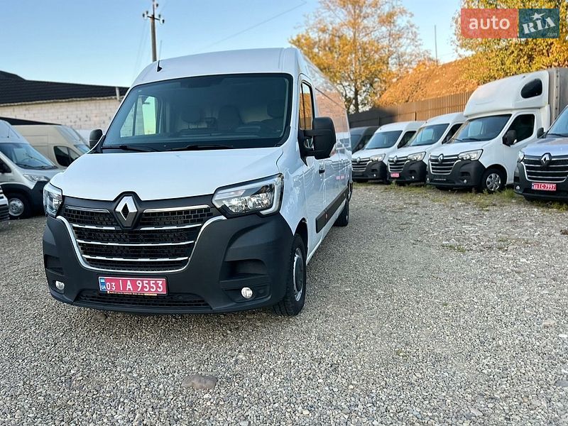 Вантажний фургон Renault Master 2022 в Хусті