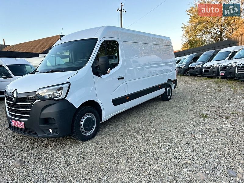 Вантажний фургон Renault Master 2022 в Хусті