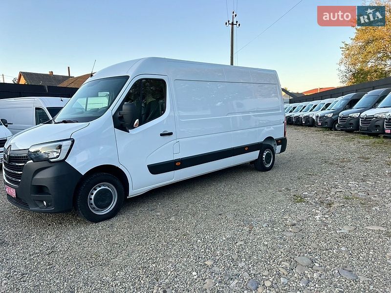 Вантажний фургон Renault Master 2022 в Хусті