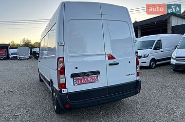 Вантажний фургон Renault Master 2022 в Хусті