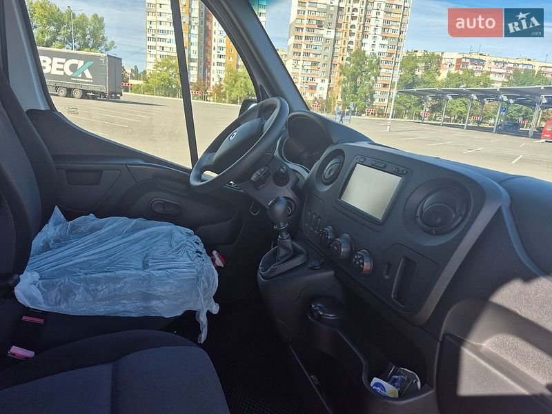Грузовой фургон Renault Master 2019 в Киеве