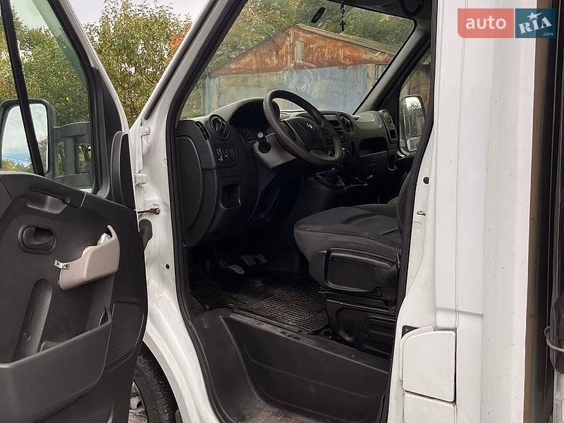 Тентований Renault Master 2017 в Буську